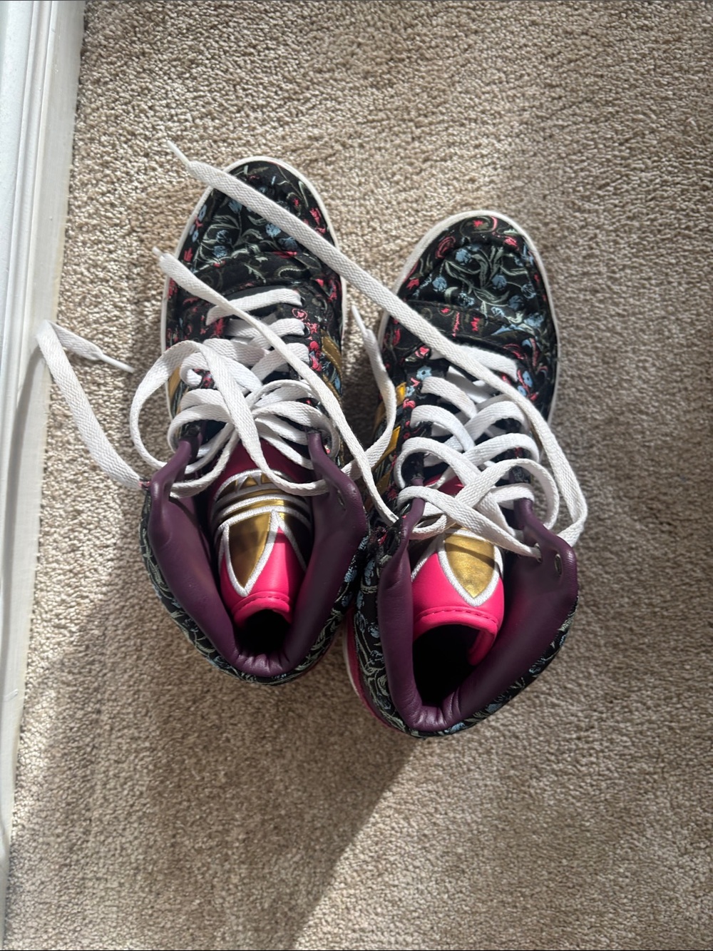 Adidas Floral Pattern High-Top Sneakers in Black, Pink & Gold size 7